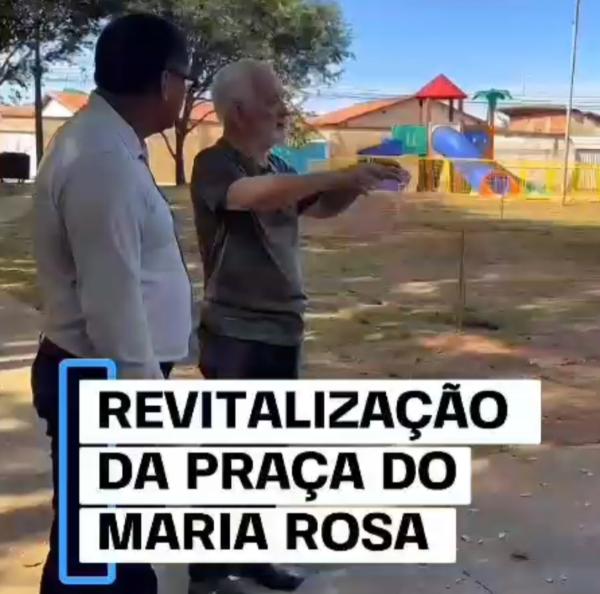Revitalização da Praça Maria Rosa avança e leva mais qualidade de vida à comunidade