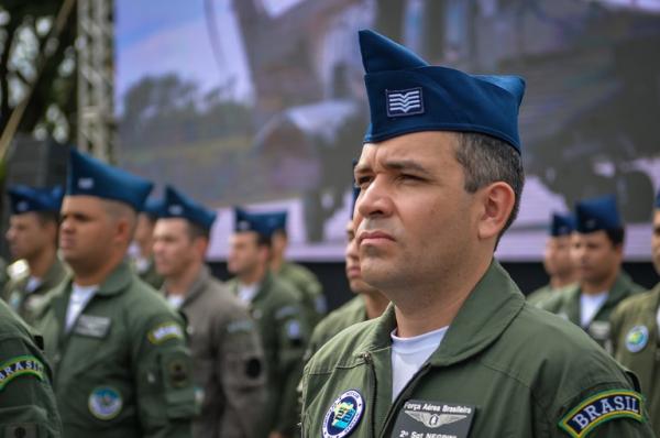 Decreto regulamenta contratação de militares inativos; entenda