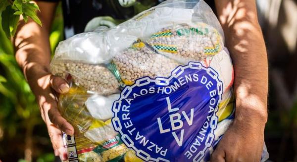 Famílias vulneráveis de Palmas e Miracema recebem itens alimentícios e produtos de limpeza