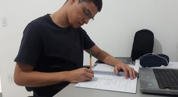  Vem Enem, Cartão do Estudante e Estação 2.0 marcam celebração do Dia Internacional da Juventude