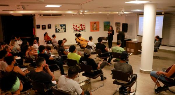 Fundação Cultural de Palmas realiza reunião para esclarecer dúvidas sobre o Promic 2023