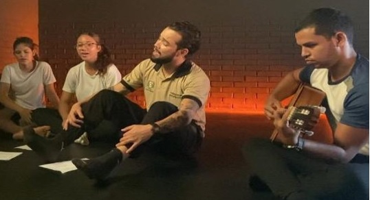Projeto Movimento fortalece a inserção social dos alunos do Colégio Militar –Duque de Caxias por meio da prática das atividades culturais