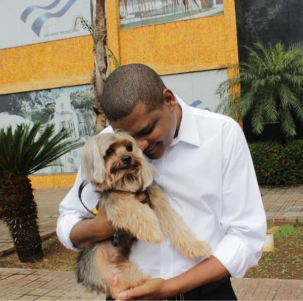 Projetos em defesa dos animais do vereador Rogério Santos.