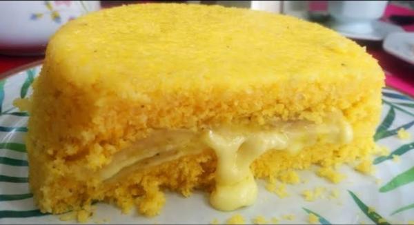 Cuscuz recheado com queijo e banana muito fácil 